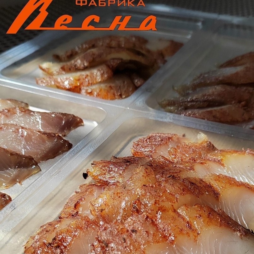 Сом холодного копчения с пряностями «По-шведски»